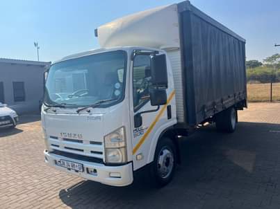 Trucks, T.