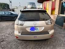 A picture of RX 330 Registered