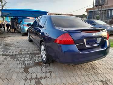 A picture of Sweet car Ac good Engine and Gear perfect Fha lugbe