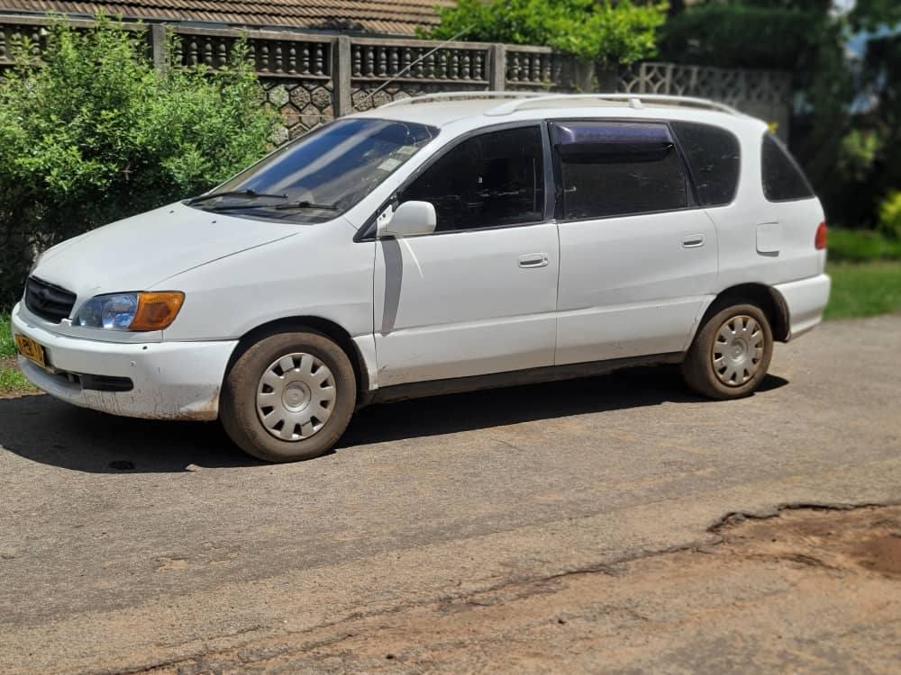 used toyota ipsum