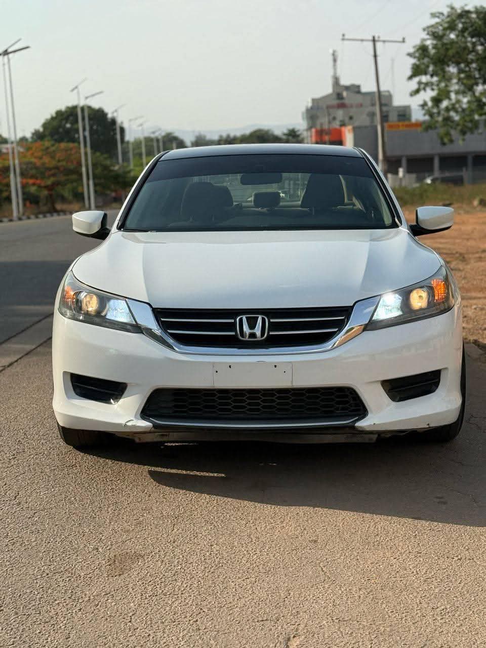 A picture of Car 09123479850 