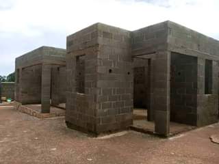 A picture of COUNTRY HOME FOR SALE LOCATED IN NAKAWUKA road is being