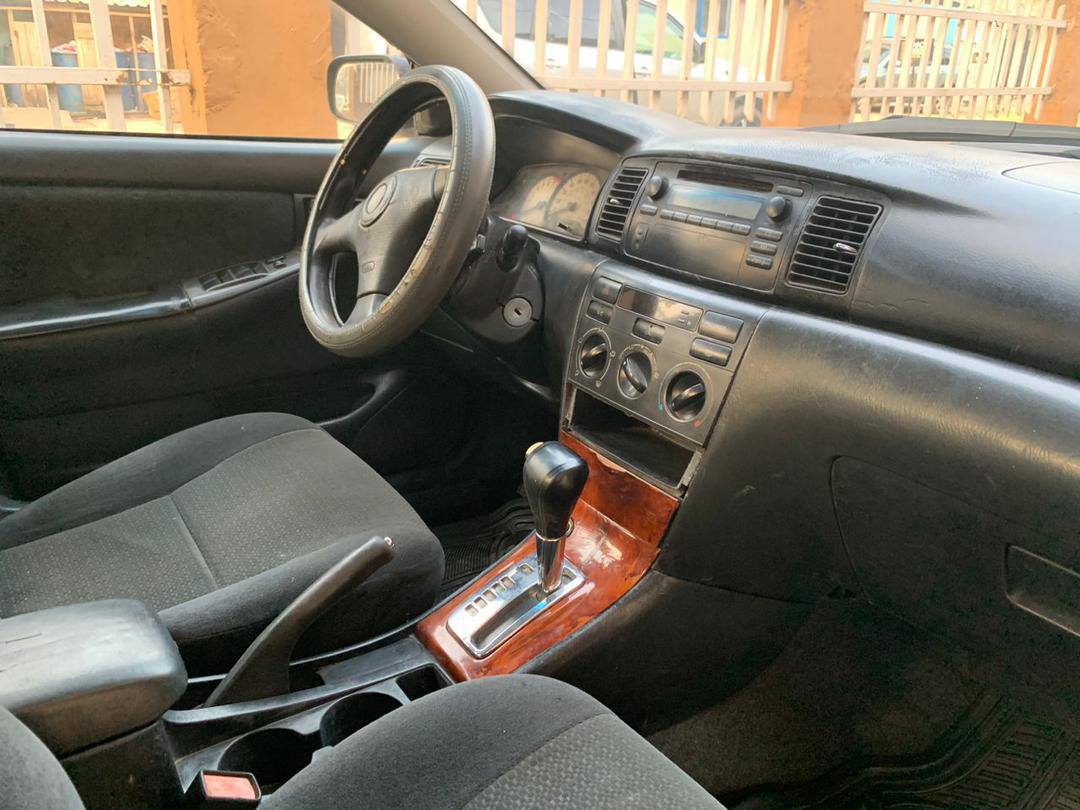 A picture of Awoof Awoof deal 2004 corolla. Engine n Gear perfect AC