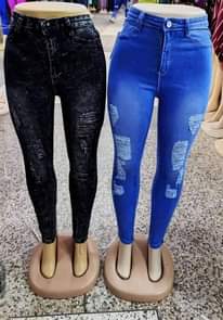 A picture of Frist class clothes
