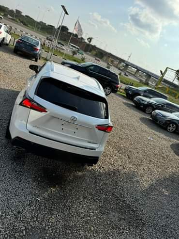 A picture of SUPER MINT 2016 LEXUS NX200T 27 5M NET PRICE PARK
