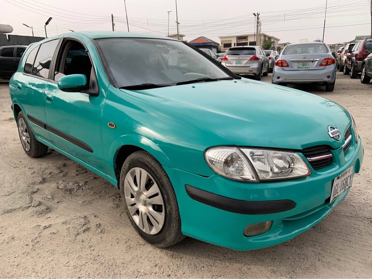 A picture of Belgium grade Nissan
