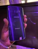 A picture of Samsung s7 plain O6I2O4IO5O