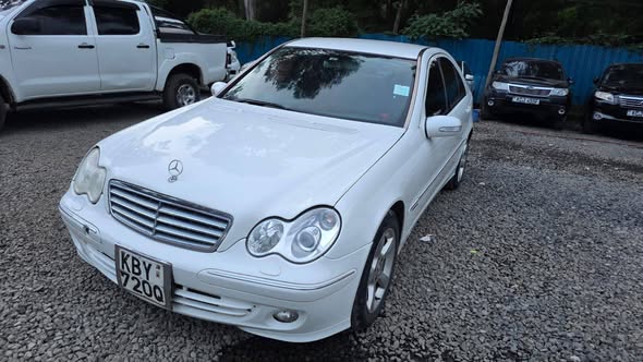 A picture of Mercedes Benz
