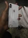 A picture of Iphone x plain Gb 64 Ipo kweny hello apo Unaenda