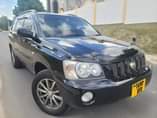 A picture of Toyota kluger MIL 19 T 690 DTR Mwaka 2001 Engen