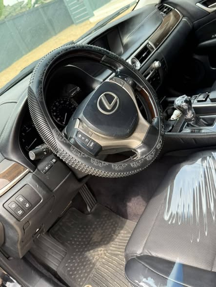 A picture of 2015 Lexus Gx350
