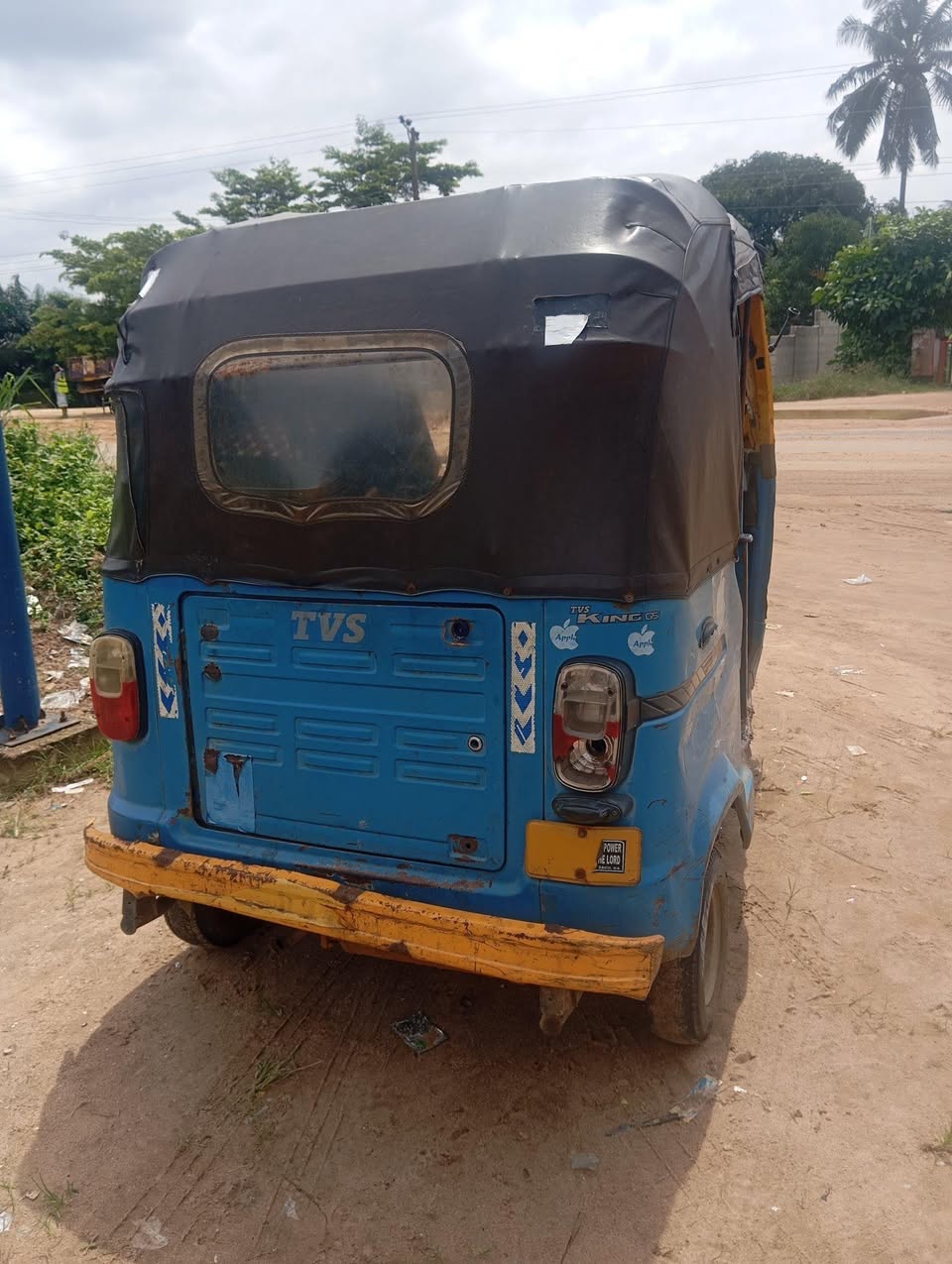 A picture of 2012 TVs keke tvs