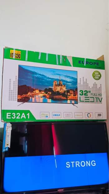 A picture of Europe Tv Lak 150 Inch 32 Kipengele hiko tu Nipe