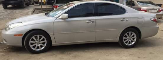 A picture of Lexus ES 300 Kindly Call or Whatsapp me Via 2347072462898