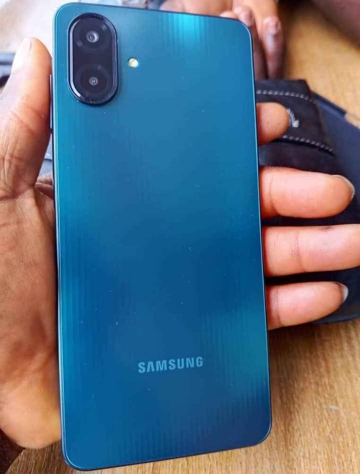 A picture of ALMOST NEW SAMSUNG A07 LAUNCH THIS YEAR. 4GB RAM 128GB