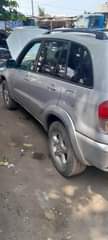 A picture of 2003 Toyota Rav4