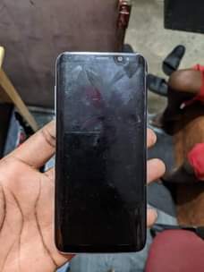 A picture of Samsung s9