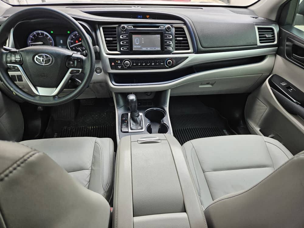 A picture of  Foreign Used Toyota Highlander 2016 Upgraded to 2018 Limited