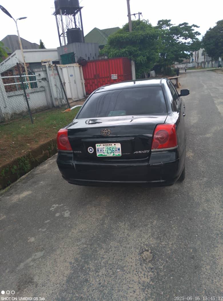 A picture of 2005 Model Toyota Avensis