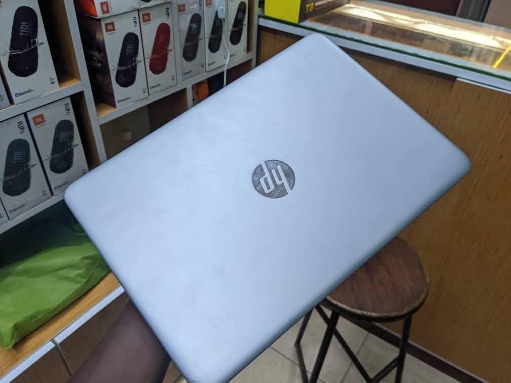 hp laptops