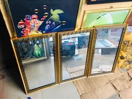 A picture of Mirror