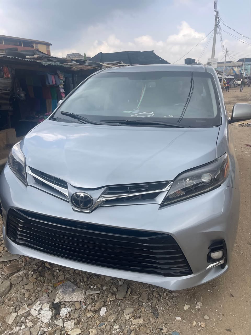 A picture of Tokunbo 2016 Toyota sienna