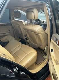 A picture of 2010 ML350