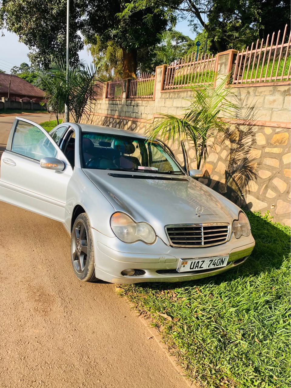 A picture of Car