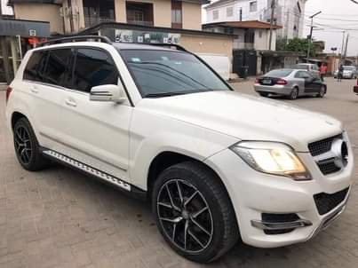A picture of Mercedes Benz GLK 350