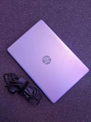 A picture of Hp laptop on sell Call 0717999738