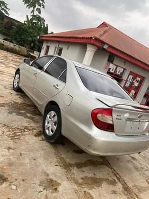 A picture of DEALER MARKET 2006 Toyota Camry pure first body Gear ac