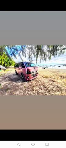 used toyota hiace