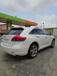 A picture of Reg Toyota Venza 2010 Model First Body Pan Full Option
