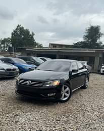 A picture of FOR SALE EXTREMELY CLEAN USED PASSAR JETTA 2012 2013 MODEL