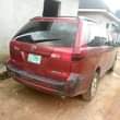 A picture of Toyota sienna 2005 in good condition Sound engine and gear