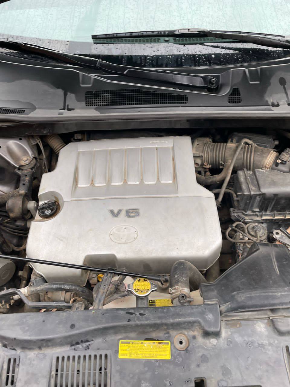 A picture of Barely used tokunbo toyota highlander 2010 not registered and still