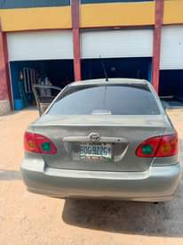 A picture of Toks Standard 2004 Corolla with Absolutely Nothing to fix Buy