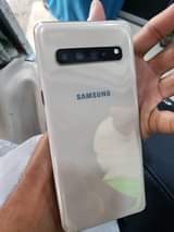 A picture of SAMSUNG GALAXY S10 5G USED 512GB.