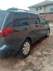 A picture of Toyota Sienna 2008 Model