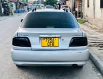 A picture of TOYOTA CARINA TI NAIUZA MIL 6 9 0743435416