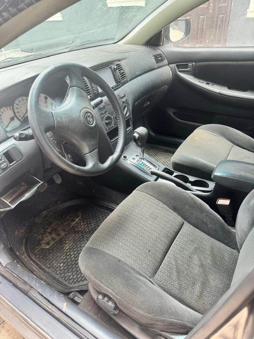 A picture of Toyota corolla 2004 07033647531