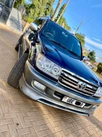 A picture of Landcruiser v8 diesle 65m