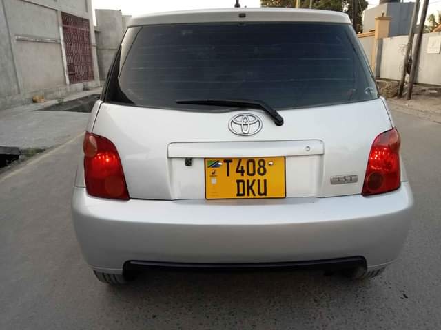 A picture of TOYOTA IST ON sale YEAR 2005 6 FUll DOCMENT TYRE