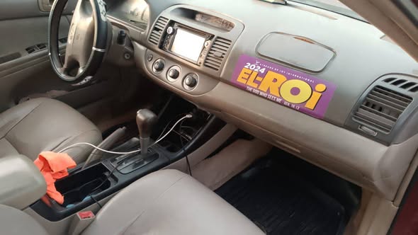 A picture of 2004 Toyota Camry