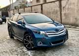 A picture of Direct Tokumbo 2010 Toyota Venza TRD