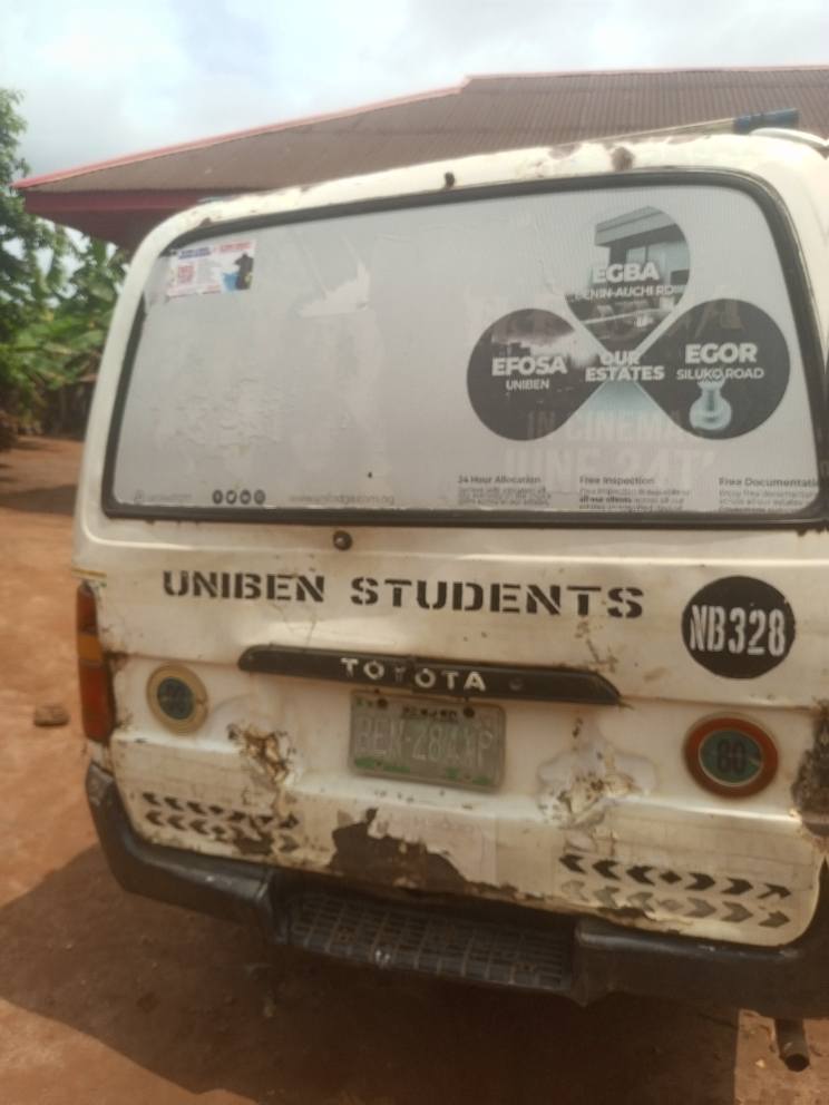 A picture of Toyota Hiace