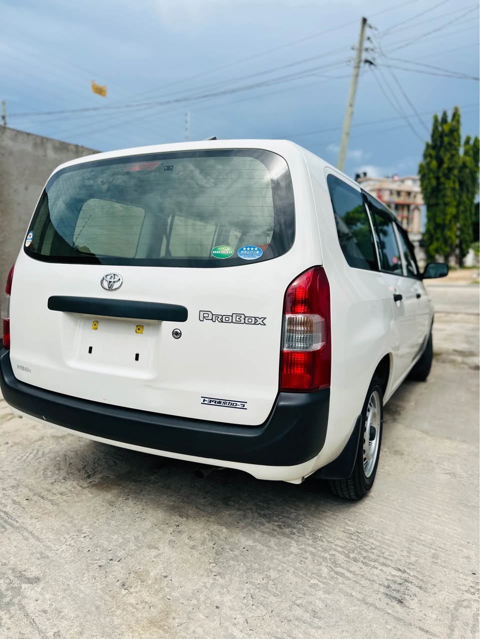 A picture of TOYOTA PROBOX 2015