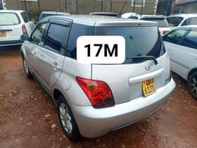 A picture of CALL 0 7 5 9 6 5 4 7 8