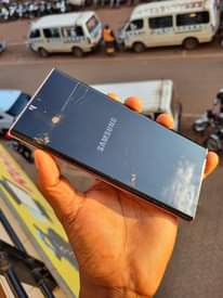 A picture of Samsung galaxy Note 20 ultra 5G