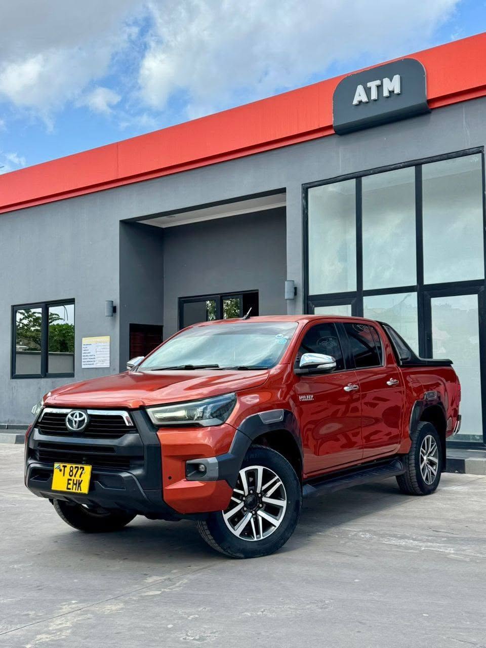 A picture of TOYOTA HILUX